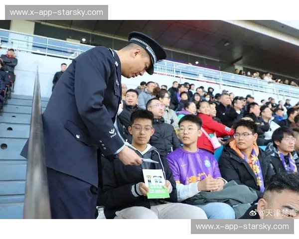 绿茵逐梦，谁主沉浮？泰达与辽宁的恩怨情仇与未来展望
